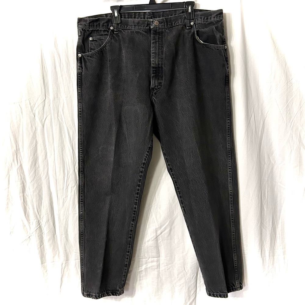 Wrangler Women's Relaxed Black Jeans